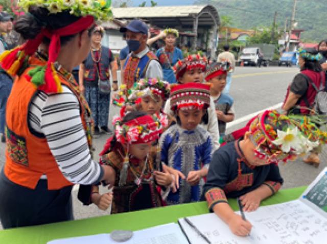 中央研究院民族學研究所博物館與原住民團體共作展系列之五 Kadadalrananei 路 手舞·足蹈圖片4841