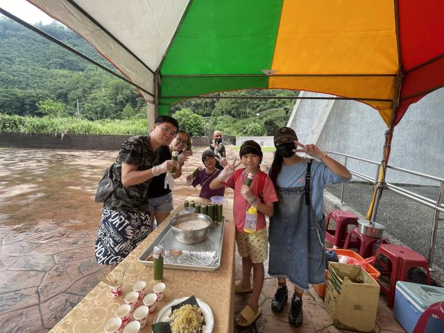 傳統泰雅族傳統美食製作體驗活動圖片7380