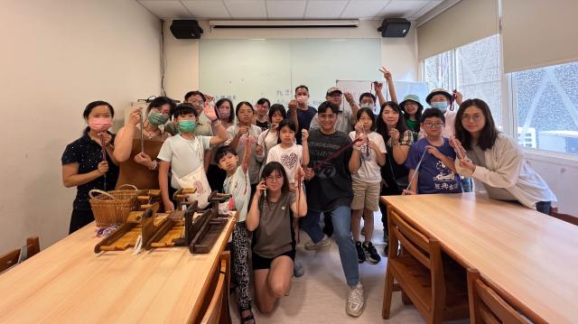 【織．續——泰雅編織的傳承與新生】 ▌小型織機・泰雅編織手環工作坊圖片10158