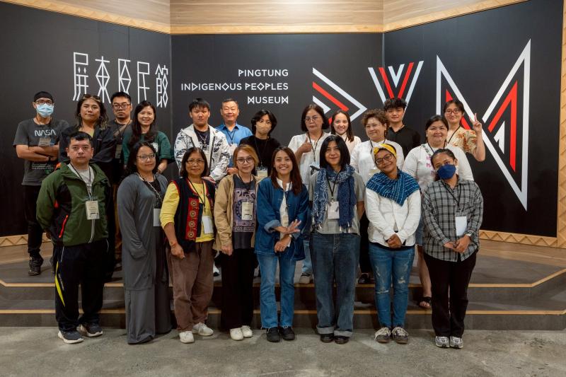 「公共服務及活動融入雙語元素|計畫｣- 「原民文化英語導覽共作坊」