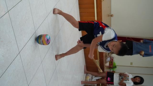 114年度花蓮縣萬榮鄉公所工藝研習推廣課程-布農族童玩工藝研習班-baisulun陀螺製作圖片10944