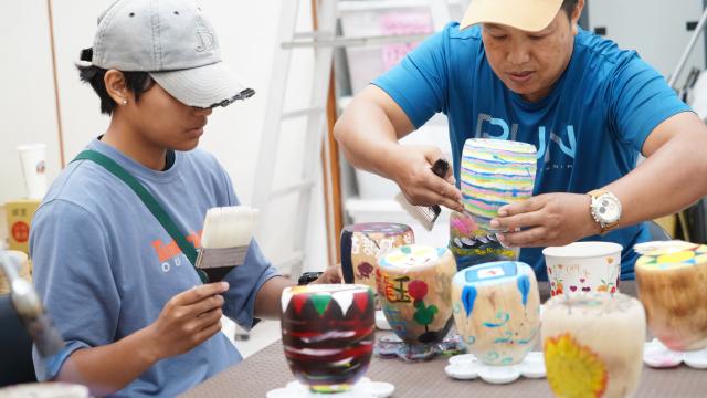 114年度花蓮縣萬榮鄉公所工藝研習推廣課程-布農族童玩工藝研習班-baisulun陀螺製作圖片10947