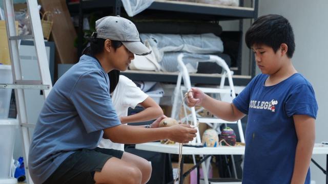 114年度花蓮縣萬榮鄉公所工藝研習推廣課程-布農族童玩工藝研習班-baisulun陀螺製作圖片10955