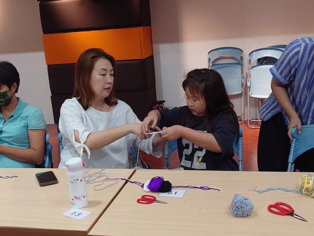 【家的編織記憶 系列活動】阿美族毛球 Bon Bon 吊飾體驗圖片11417