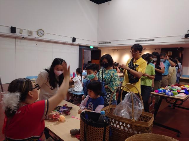 【家的編織記憶 系列活動】阿美族毛球 Bon Bon 吊飾體驗圖片11426