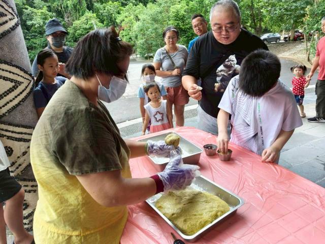 2025.08.16假日文化活動-搗小米活動圖片12100