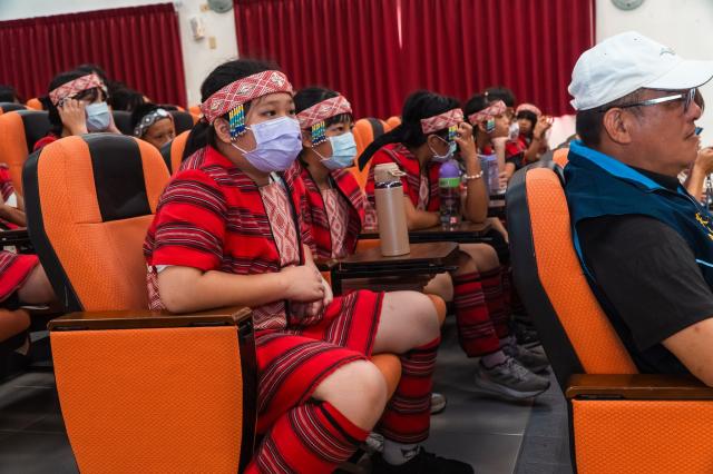 【尖若磐石-藝展天下】尖石鄉學生藝術創作特展圖片12485