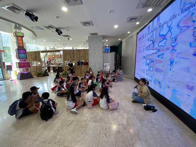 「文化宅急便」學校來館圖片12803