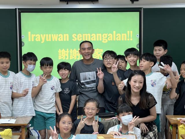 「文化宅急便」到校推廣圖片12849