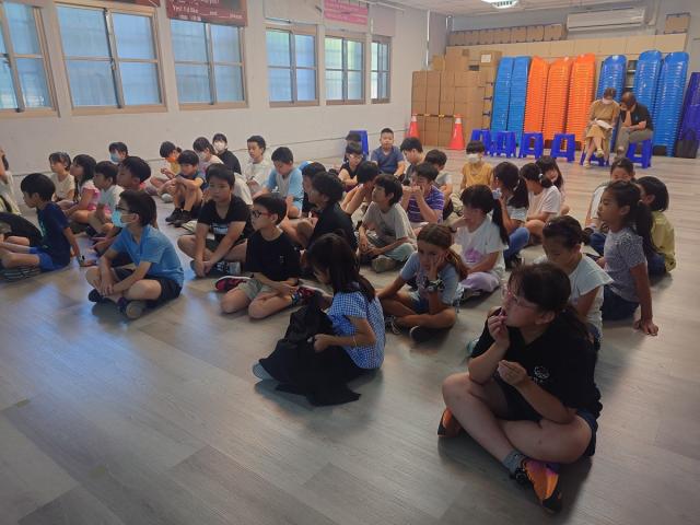 「文化宅急便」到校推廣圖片12862