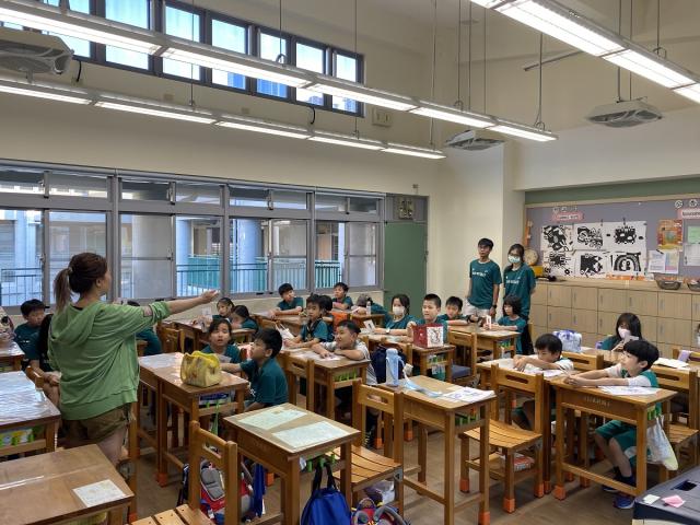 「文化宅急便」到校推廣圖片12896