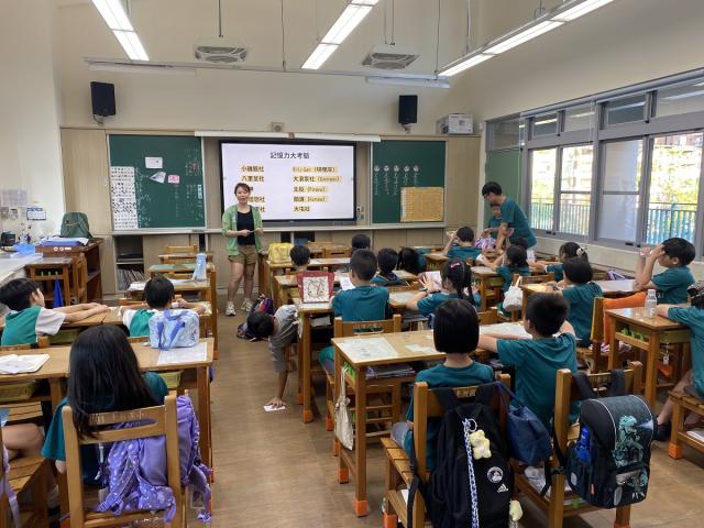 「文化宅急便」到校推廣圖片12895