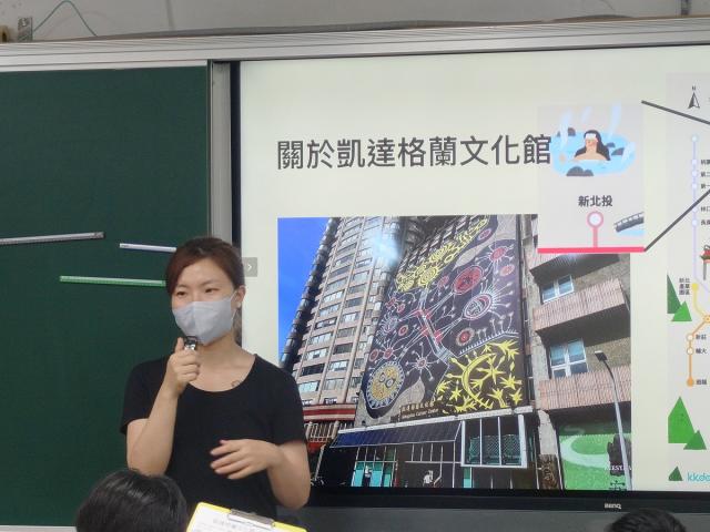 「文化宅急便」到校推廣圖片12906