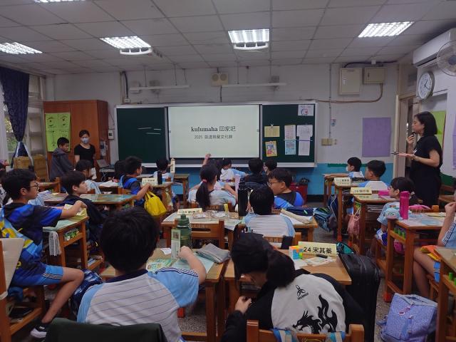 「文化宅急便」到校推廣圖片12904