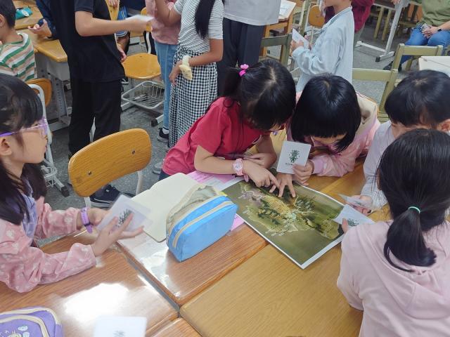 「文化宅急便」到校推廣圖片12918