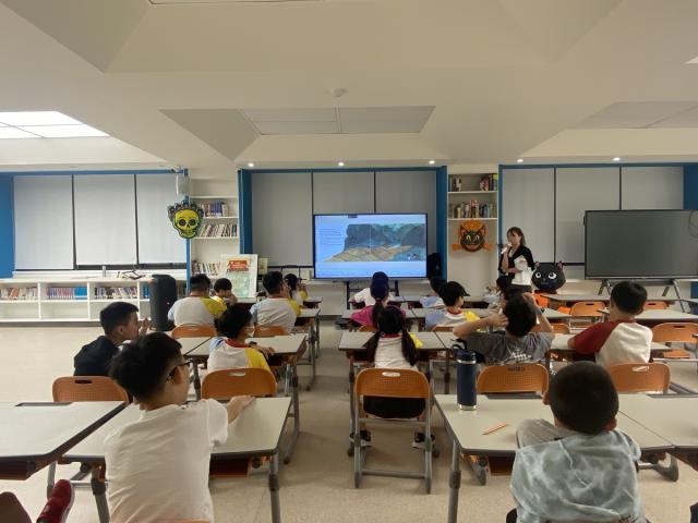 「文化宅急便」到校推廣圖片12927