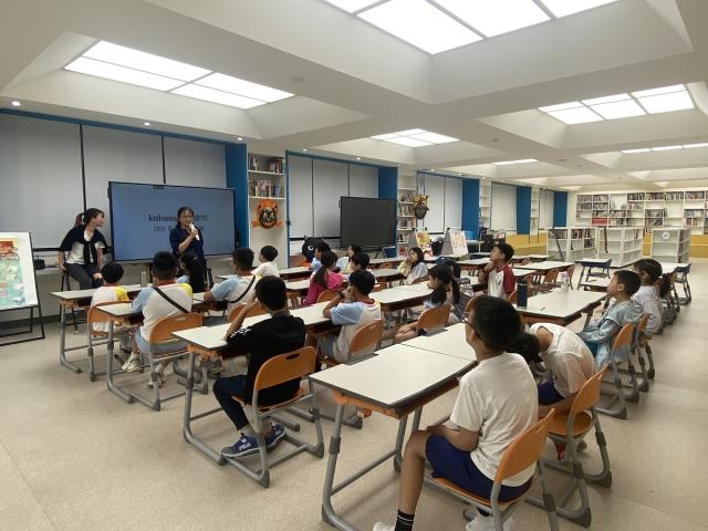 「文化宅急便」到校推廣圖片12925