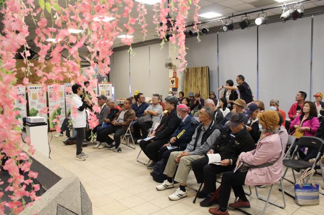 北漂足跡勞動移動生命史成果展開暨座談會圖片13206