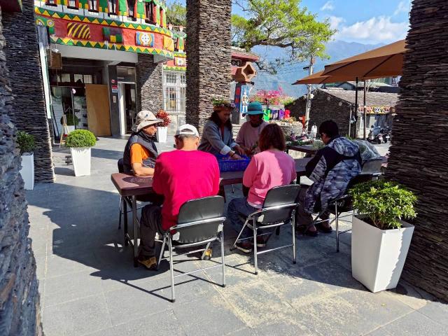 115年度推廣教育計畫-部落藝術家陪你過新年手作活動圖片13661