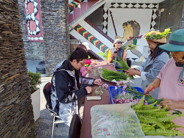 115年度推廣教育計畫-部落藝術家陪你過新年手作活動圖片13665