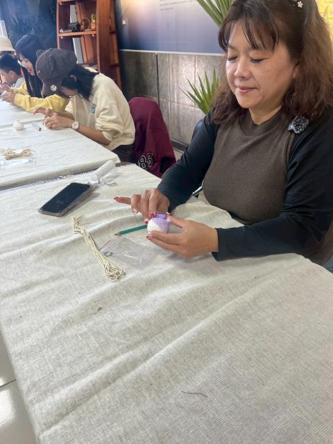 115年度推廣教育計畫-部落藝術家陪你過新年手作活動圖片13696