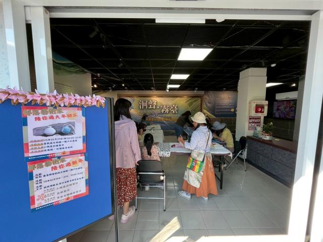 115年度推廣教育計畫-部落藝術家陪你過新年手作活動圖片13692