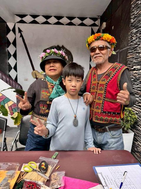 115年度推廣教育計畫-部落藝術家陪你過新年手作活動圖片13702