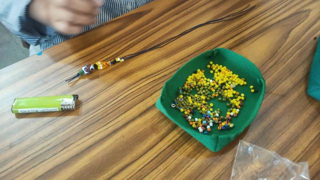 看見她們的「原聲」–文化手作工作坊琉璃珠串手鏈圖片13884