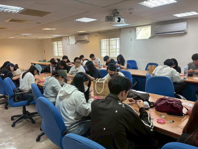 琉璃掛飾工作坊-靜宜大學觀光系圖片14031