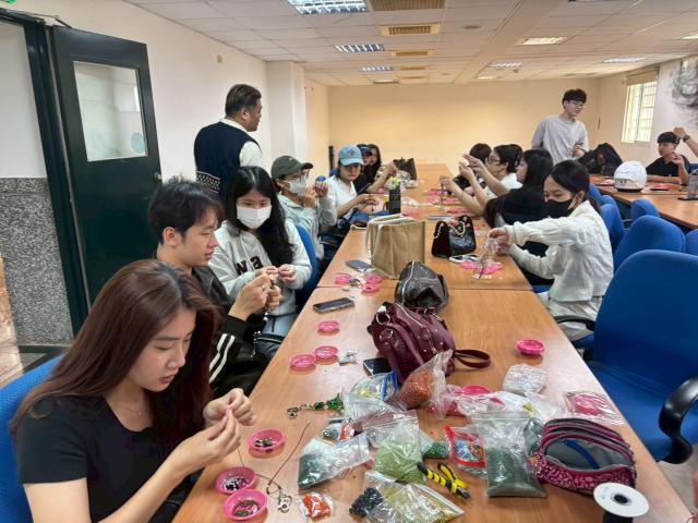 琉璃掛飾工作坊-靜宜大學觀光系圖片14039