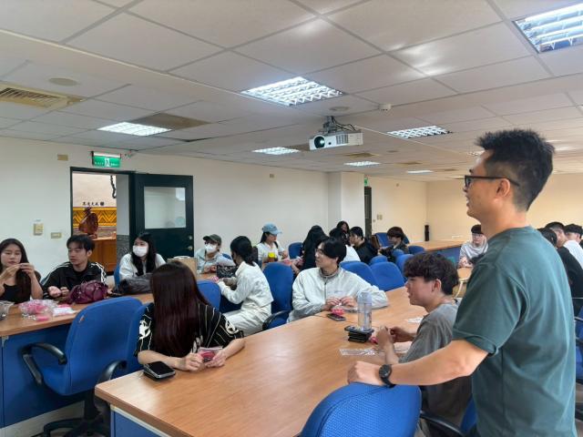 琉璃掛飾工作坊-靜宜大學觀光系圖片14051